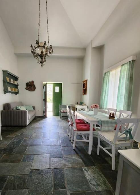 הוילה Ándros Stellinas Pretty House מראה חיצוני תמונה