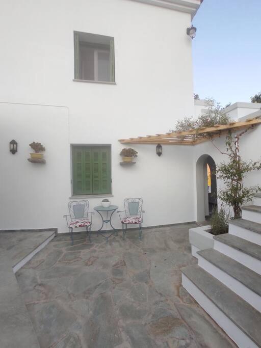 הוילה Ándros Stellinas Pretty House מראה חיצוני תמונה